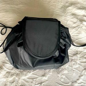 Cosmetic drawstring bag NWOT